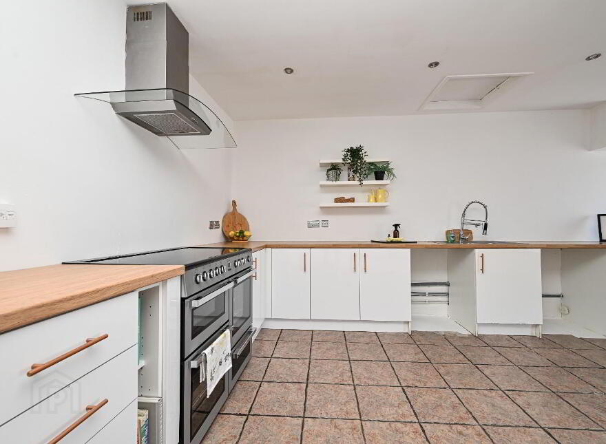 45 Main Street, Carrowdore, BT22 2HN