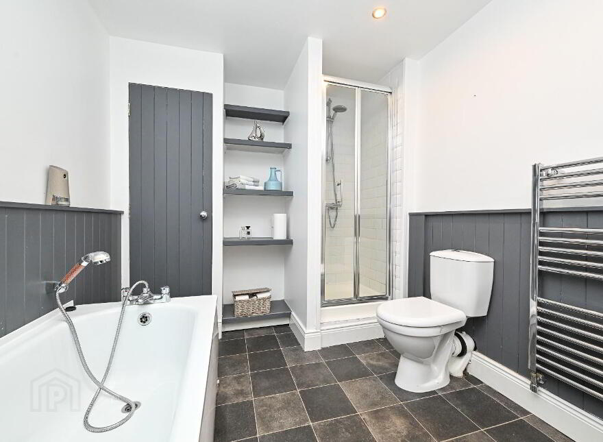 45 Main Street, Carrowdore, BT22 2HN
