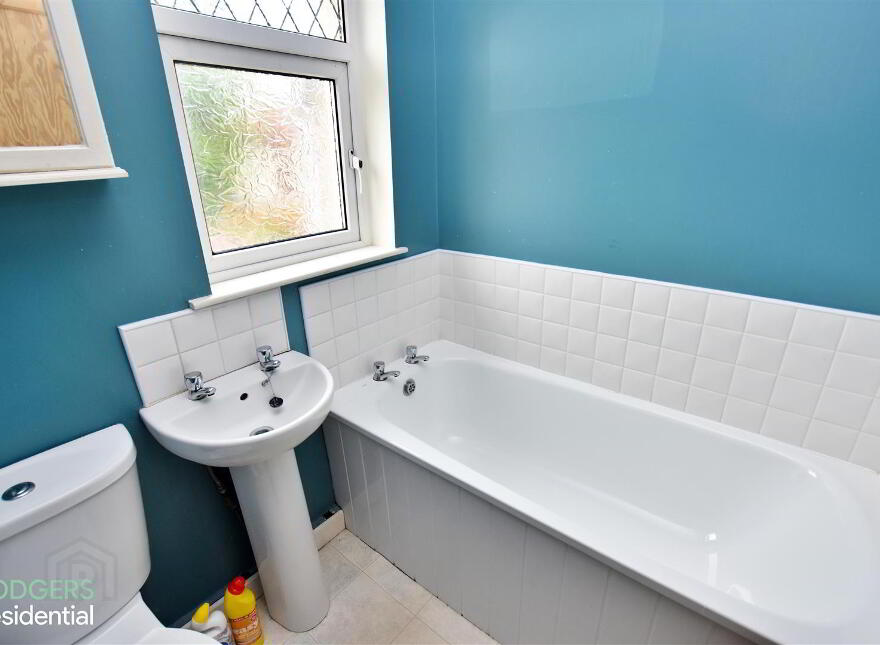 14 Strandburn Park, Belfast, BT4 1ND