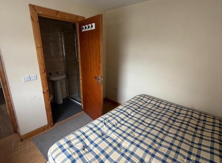 Unit 2, 18 Mount St, Derry, BT48 0HF