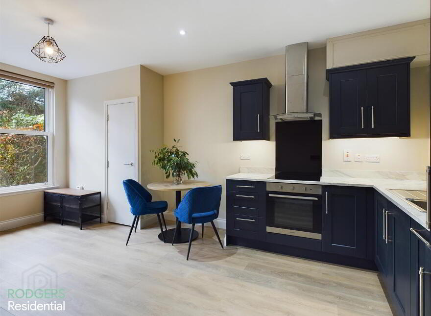 Apt 1, 14 Windsor Avenue, Belfast, BT9 6EE