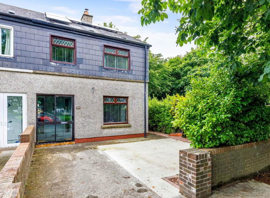 13 Aghameen Park, Muirhevnamor, Dundalk, A91E7PV