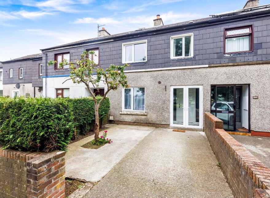 14 Aghameen Park, Muirhevnamor, Dundalk, A91H32A