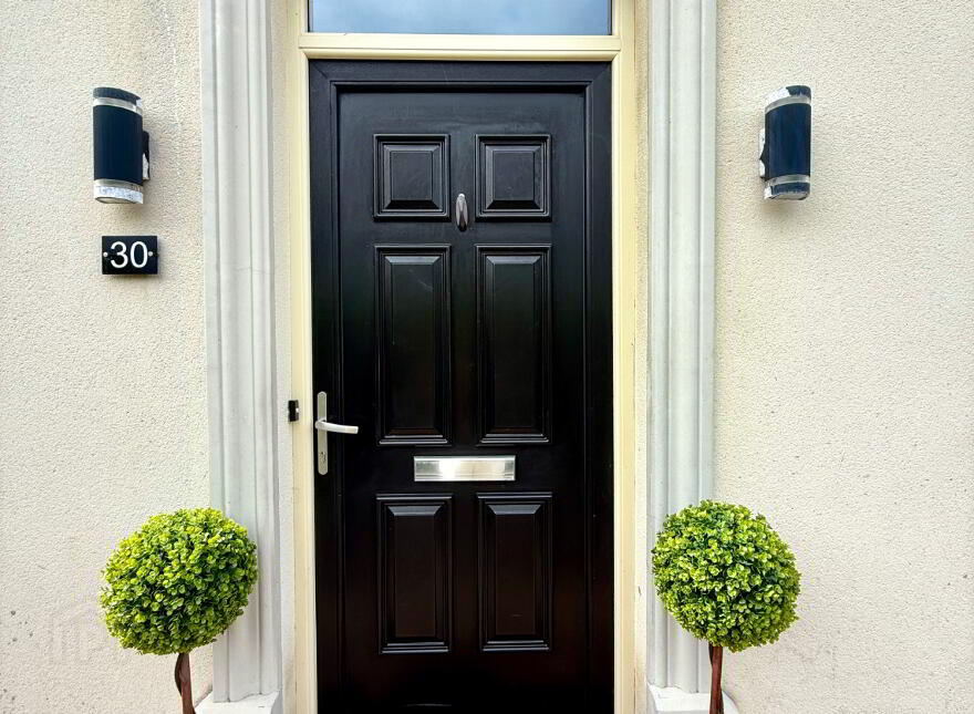 30 Oak Country Manor, Waterside, L'Derry, BT47 6HG