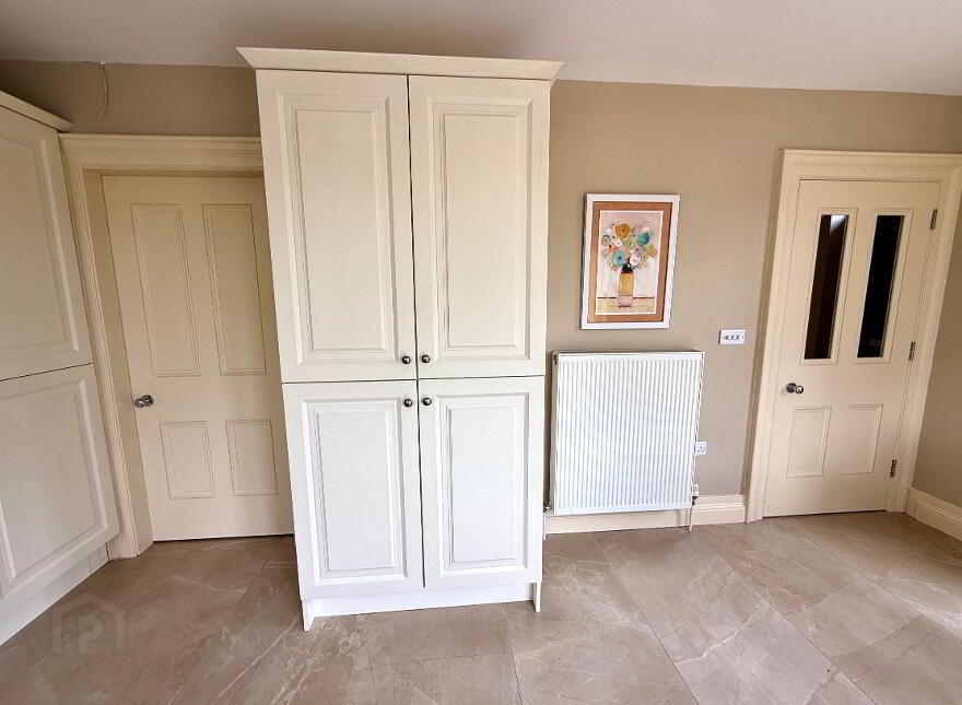 30 Oak Country Manor, Waterside, L'Derry, BT47 6HG