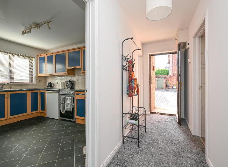 6 Sandringham Court, Bangor, BT20 5JE