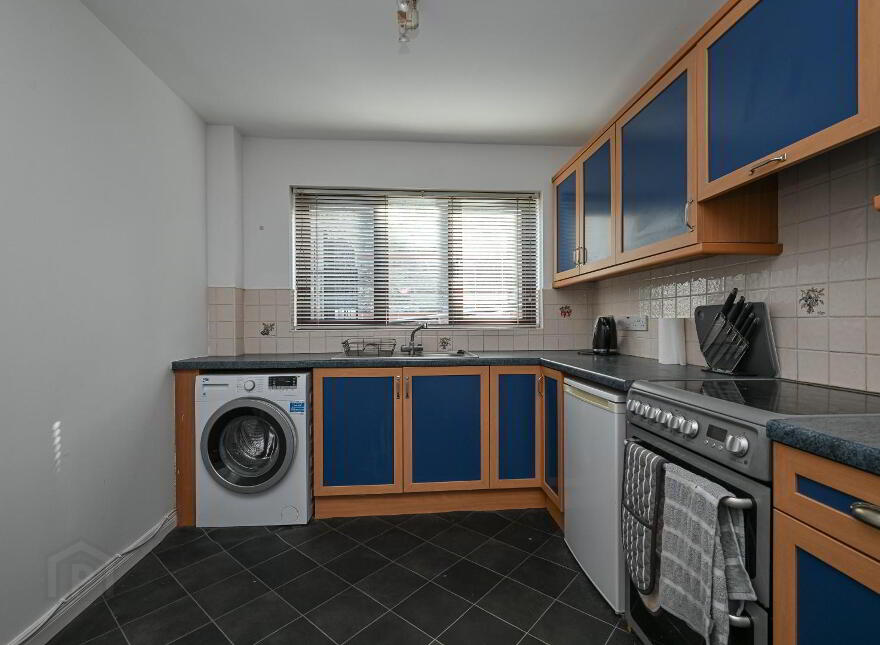 6 Sandringham Court, Bangor, BT20 5JE