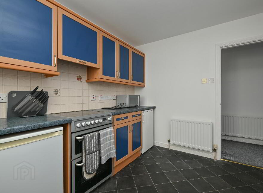 6 Sandringham Court, Bangor, BT20 5JE