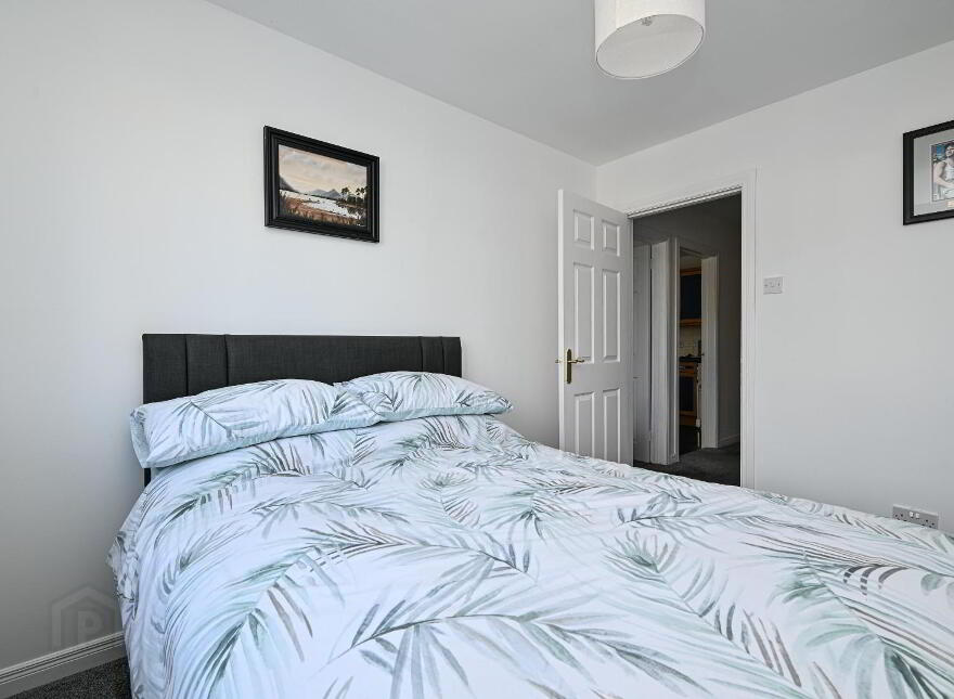6 Sandringham Court, Bangor, BT20 5JE