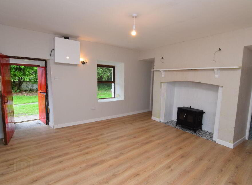 Thatched Cottage, Roveagh, Kilcolgan, H91WEP9