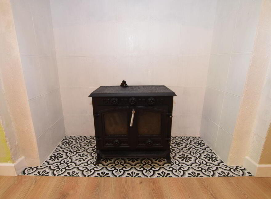 Thatched Cottage, Roveagh, Kilcolgan, H91WEP9