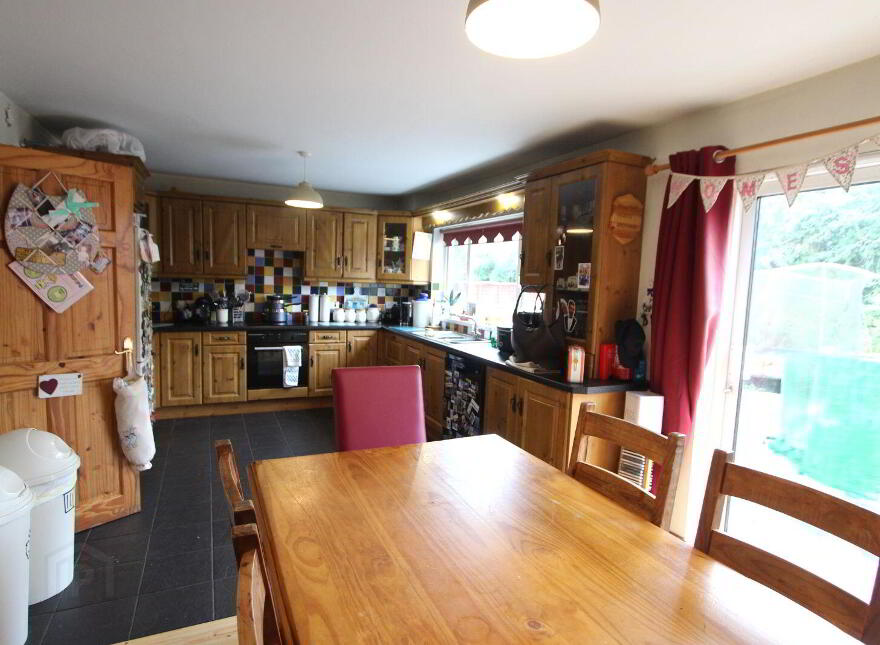 4 Lakeview Heights, Ballybay, A75W968