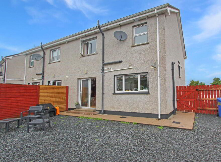 4 Lakeview Heights, Ballybay, A75W968