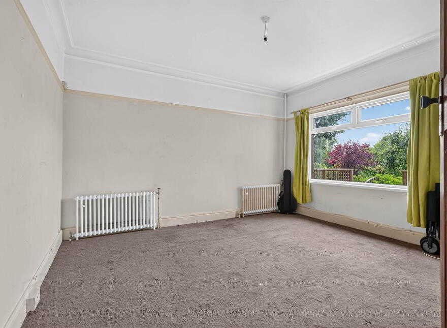 99 Knock Road, Belfast, BT5 6LF