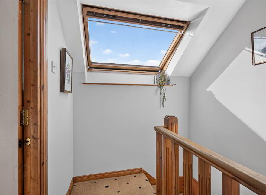 99 Knock Road, Belfast, BT5 6LF