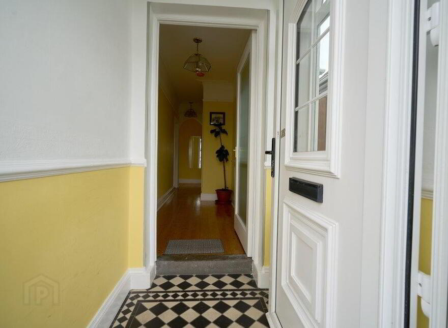 Centre-Ville Cottage, 8 Park Lane, Newcastle, BT33 0AR