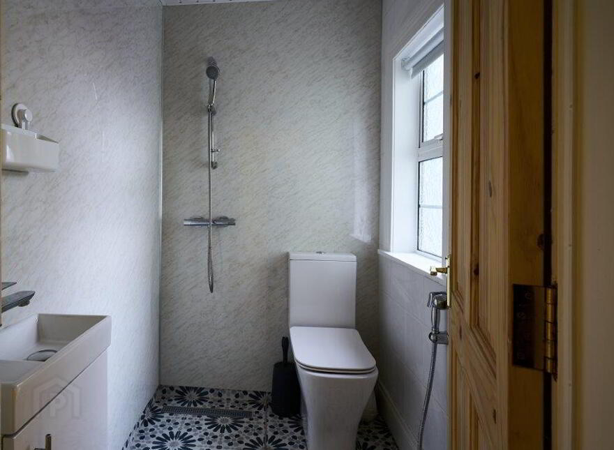Centre-Ville Cottage, 8 Park Lane, Newcastle, BT33 0AR
