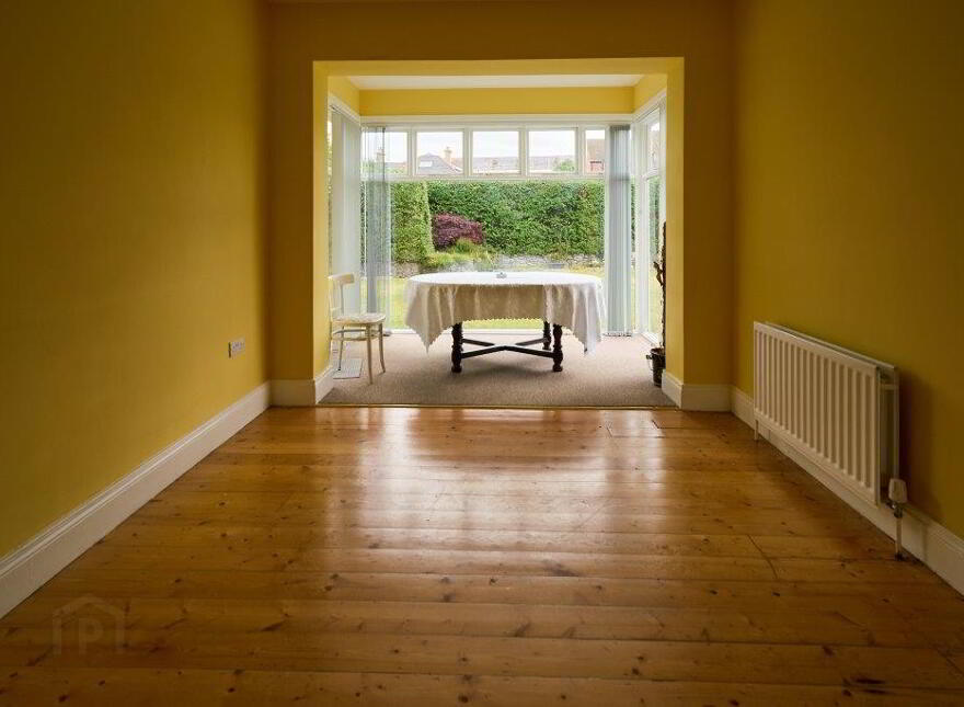Centre-Ville Cottage, 8 Park Lane, Newcastle, BT33 0AR