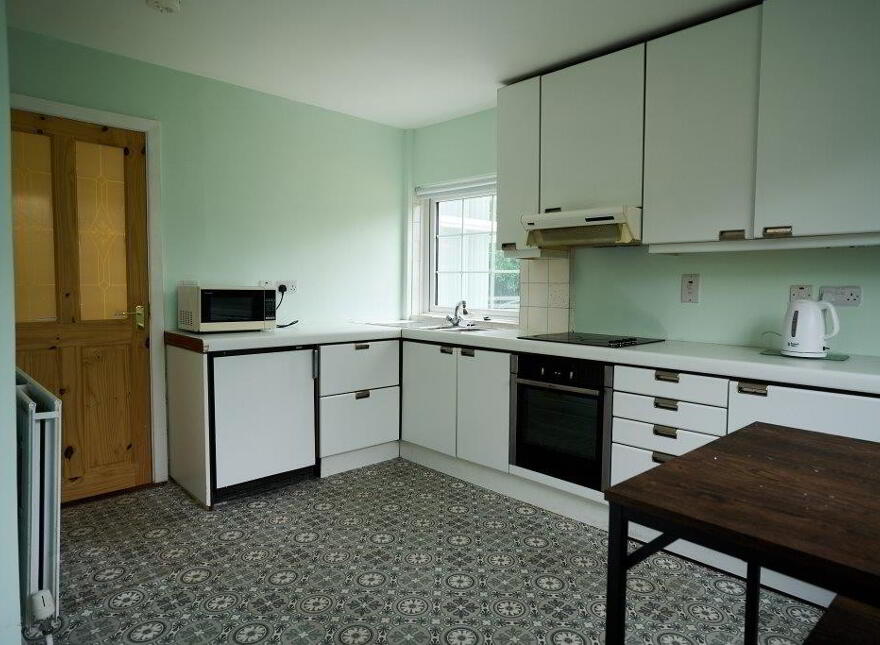 Centre-Ville Cottage, 8 Park Lane, Newcastle, BT33 0AR
