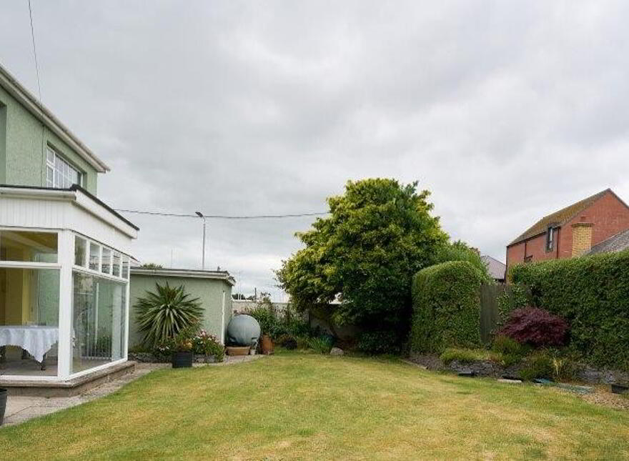 Centre-Ville Cottage, 8 Park Lane, Newcastle, BT33 0AR