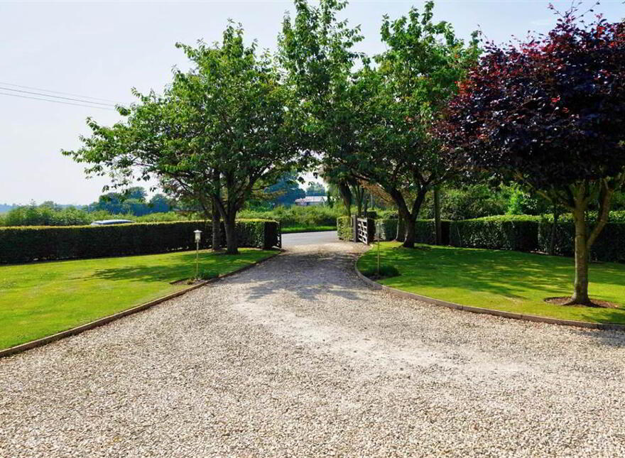 255 Ballynahinch Road, Lisburn, BT27 5LS