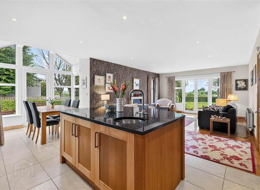 255 Ballynahinch Road, Lisburn, BT27 5LS