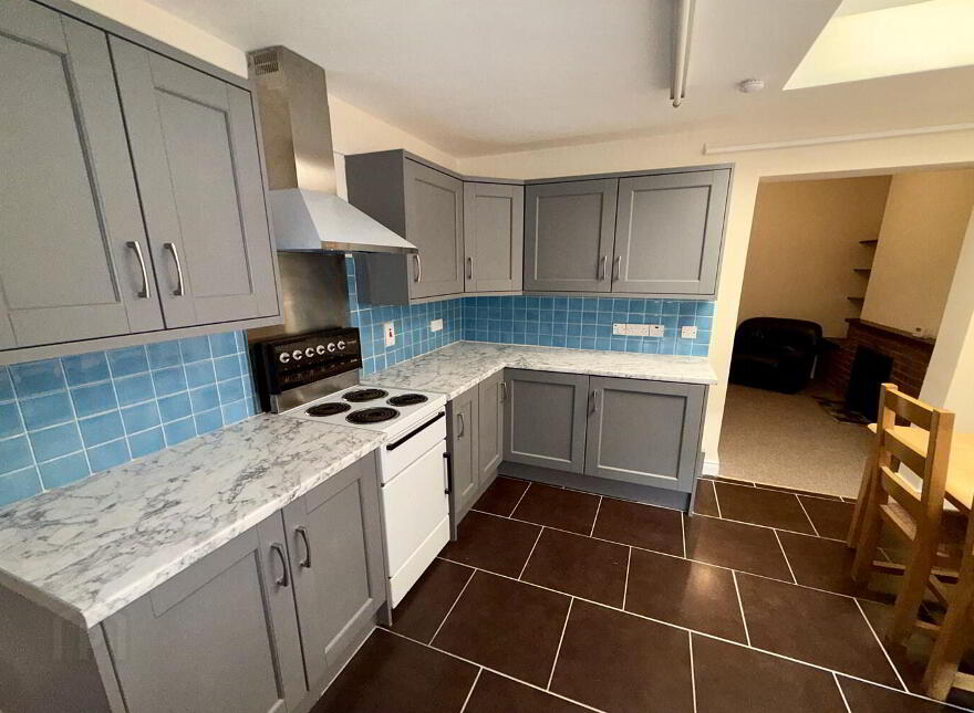 52 Donnybrook Street, Belfast, BT9 7DD