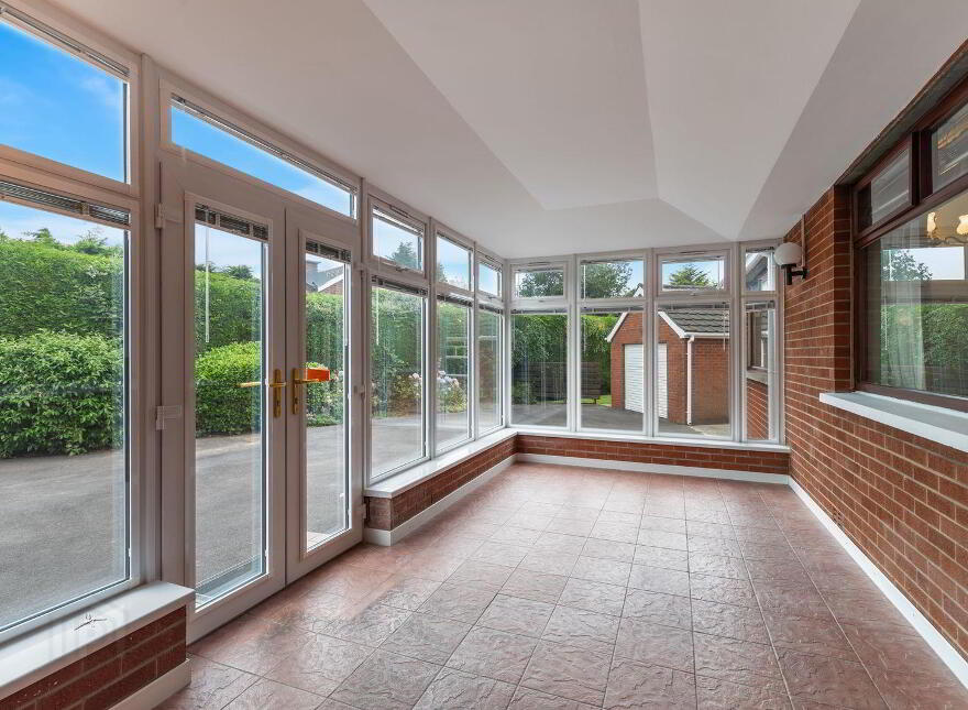 253 Donaghadee Road, Bangor, BT19 6DW
