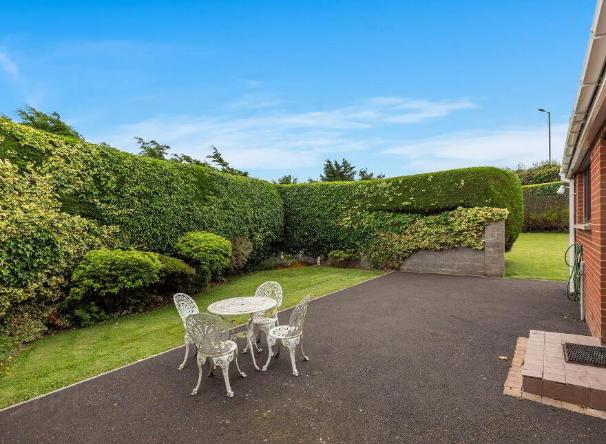 253 Donaghadee Road, Bangor, BT19 6DW