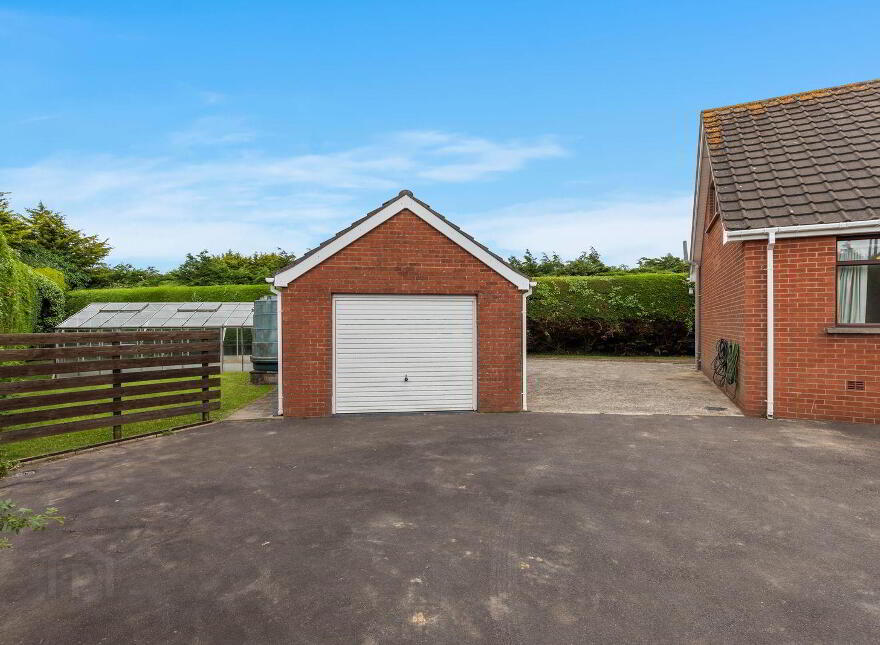 253 Donaghadee Road, Bangor, BT19 6DW
