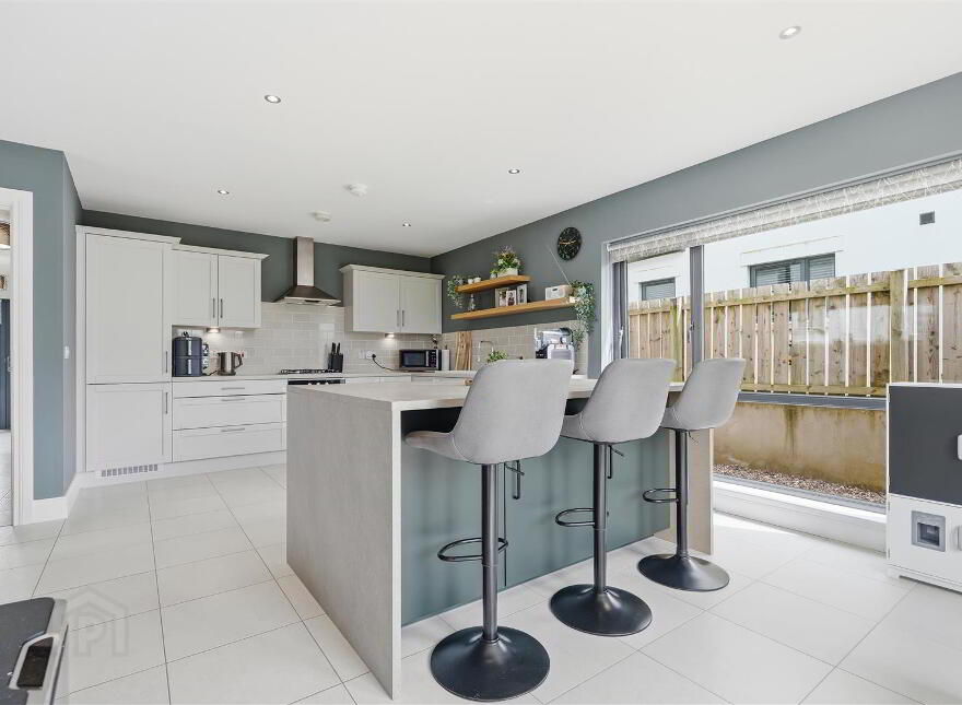 1 Oakwood Ave, Country, Antrim, BT41 2FT