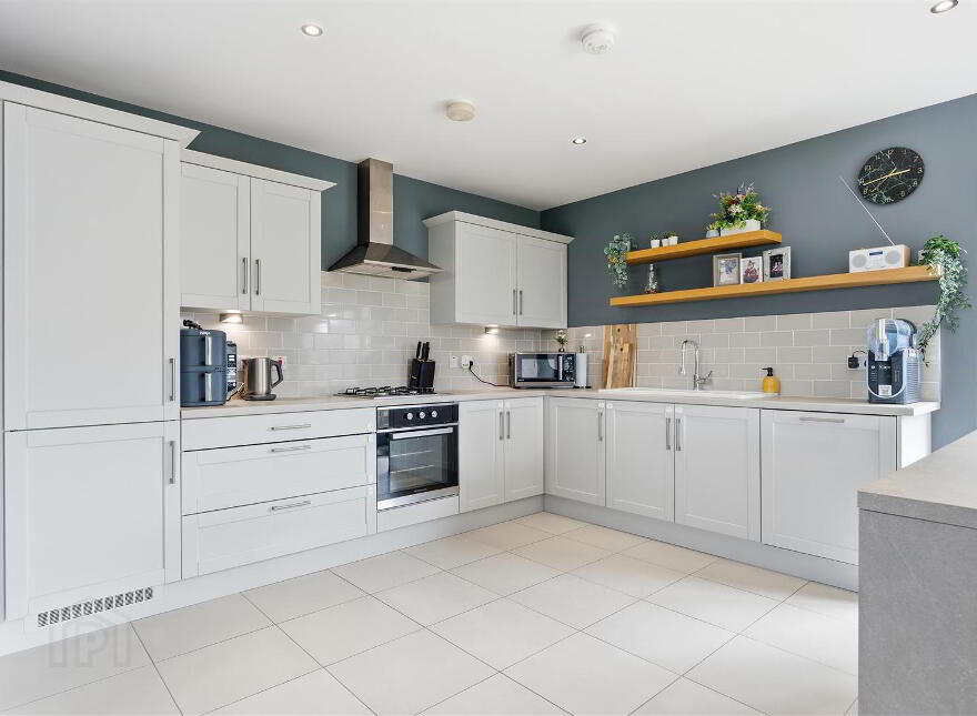1 Oakwood Ave, Country, Antrim, BT41 2FT