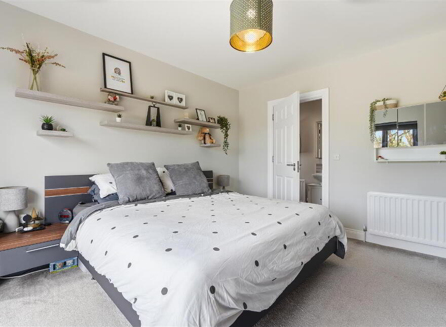 1 Oakwood Ave, Country, Antrim, BT41 2FT
