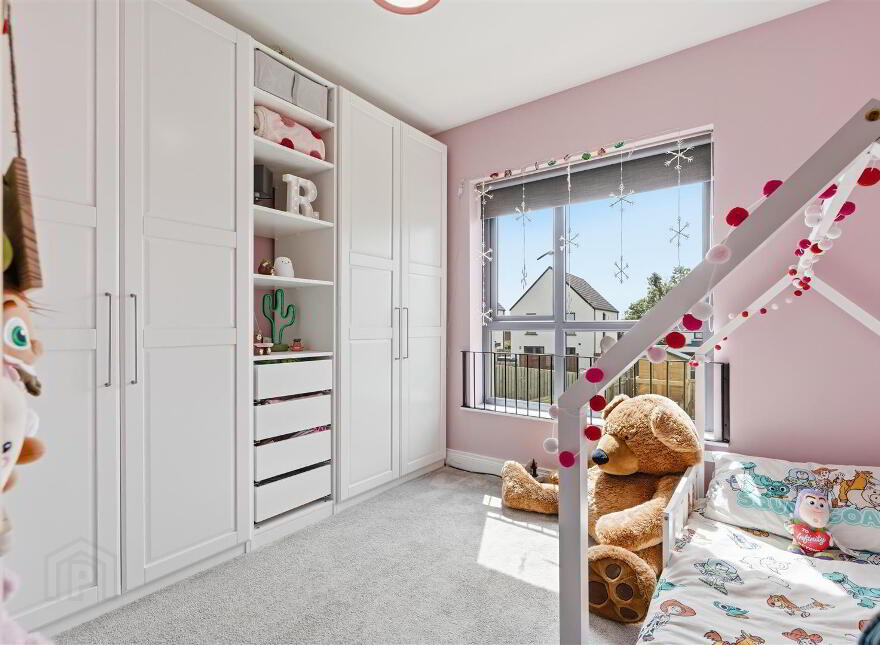 1 Oakwood Ave, Country, Antrim, BT41 2FT