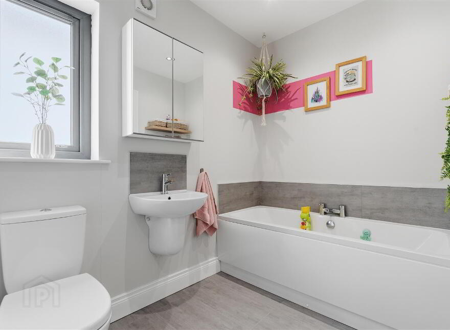 1 Oakwood Ave, Country, Antrim, BT41 2FT