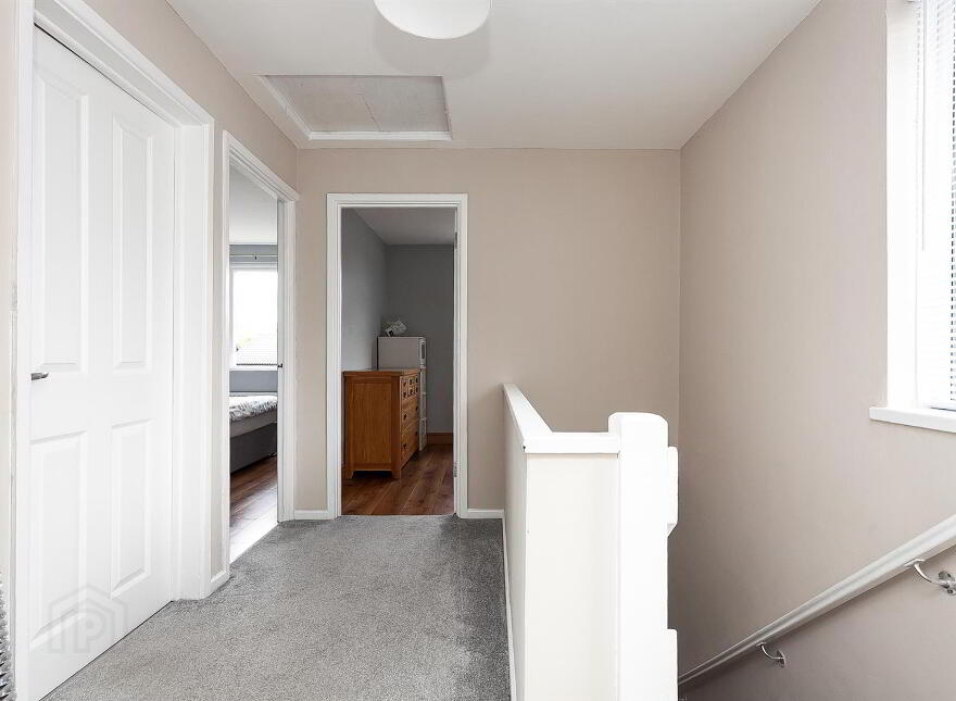 42 Glengoland Park, Stewartstown Road, Dunmurry, Belfast, BT17 0JD