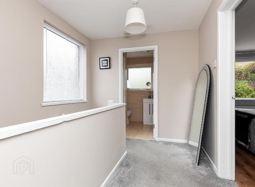 42 Glengoland Park, Stewartstown Road, Dunmurry, Belfast, BT17 0JD