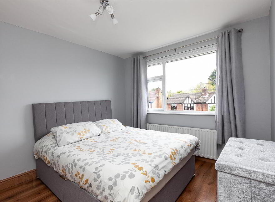42 Glengoland Park, Stewartstown Road, Dunmurry, Belfast, BT17 0JD