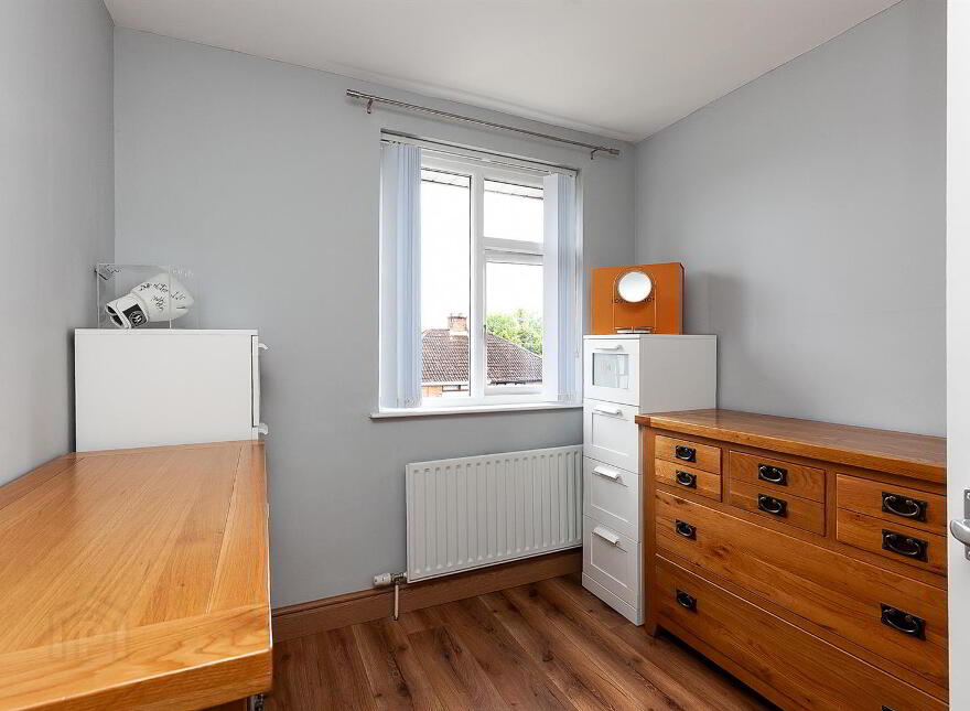 42 Glengoland Park, Stewartstown Road, Dunmurry, Belfast, BT17 0JD