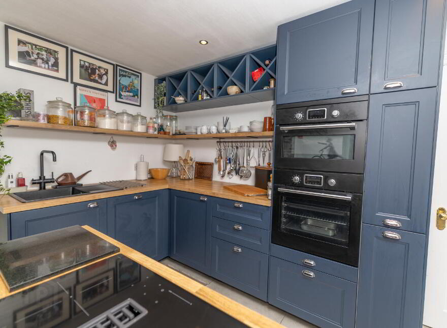 Grooms Cottage, 2 Coach Horse Lane, Seaforde, Downpatrick, BT30 8PP