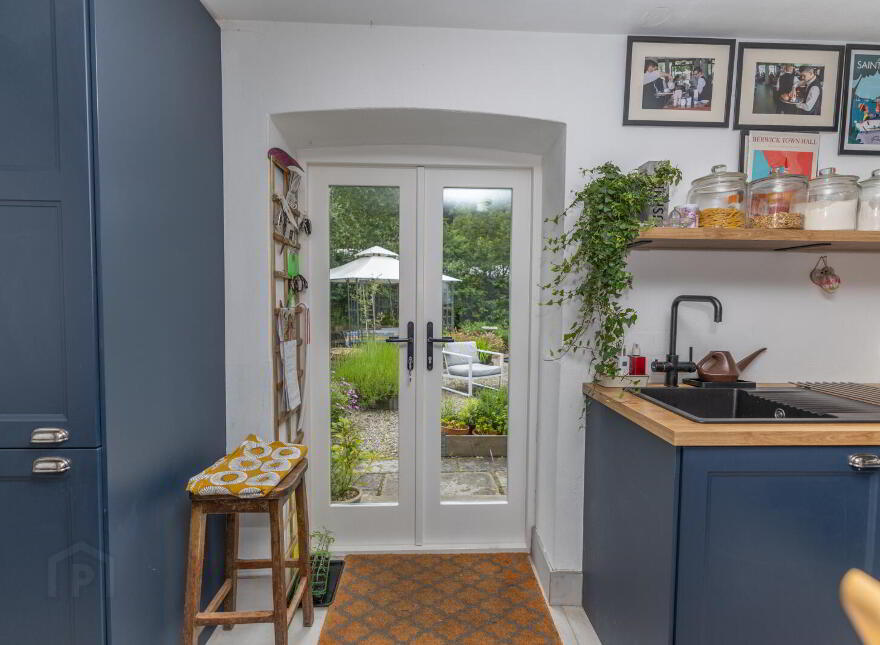 Grooms Cottage, 2 Coach Horse Lane, Seaforde, Downpatrick, BT30 8PP
