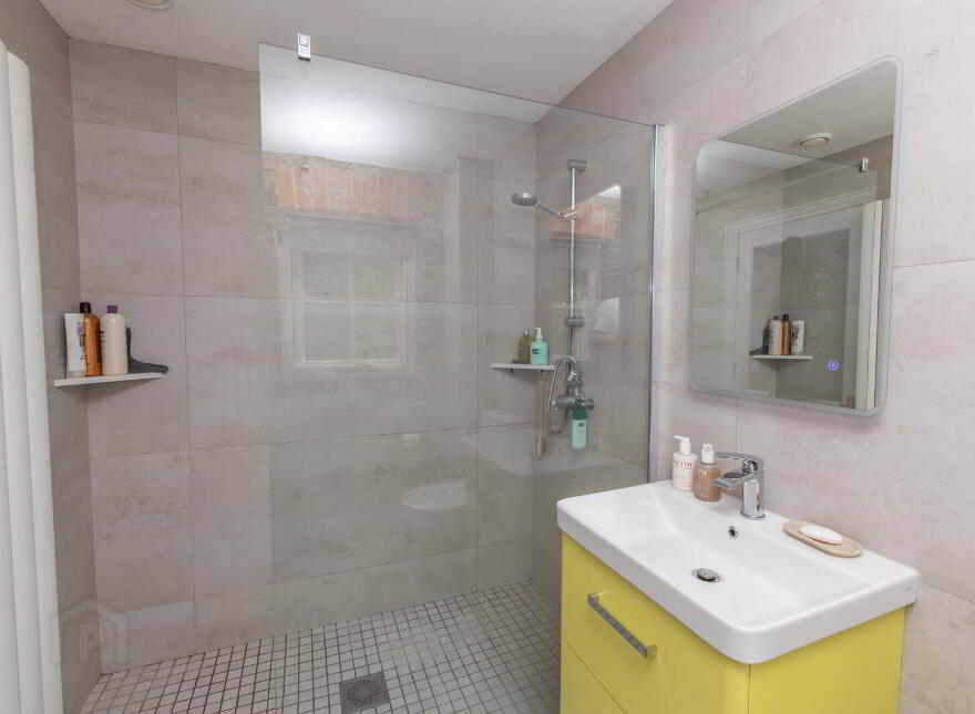 Grooms Cottage, 2 Coach Horse Lane, Seaforde, Downpatrick, BT30 8PP