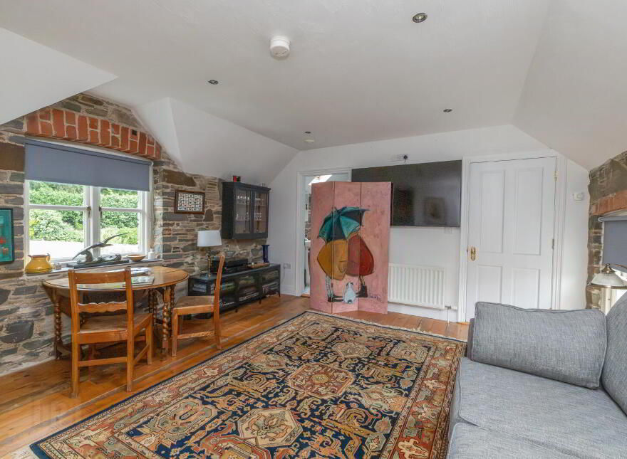 Grooms Cottage, 2 Coach Horse Lane, Seaforde, Downpatrick, BT30 8PP