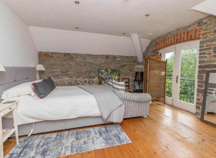 Grooms Cottage, 2 Coach Horse Lane, Seaforde, Downpatrick, BT30 8PP