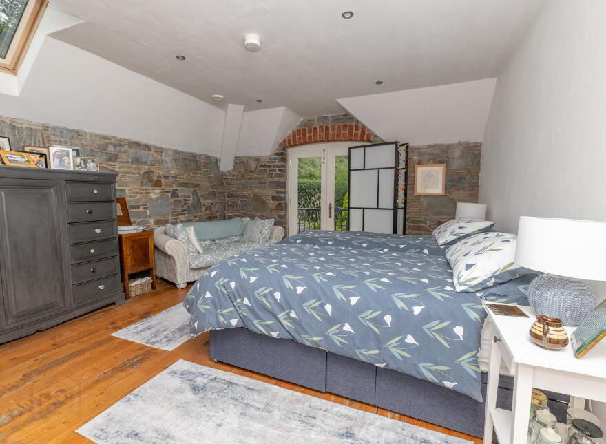 Grooms Cottage, 2 Coach Horse Lane, Seaforde, Downpatrick, BT30 8PP