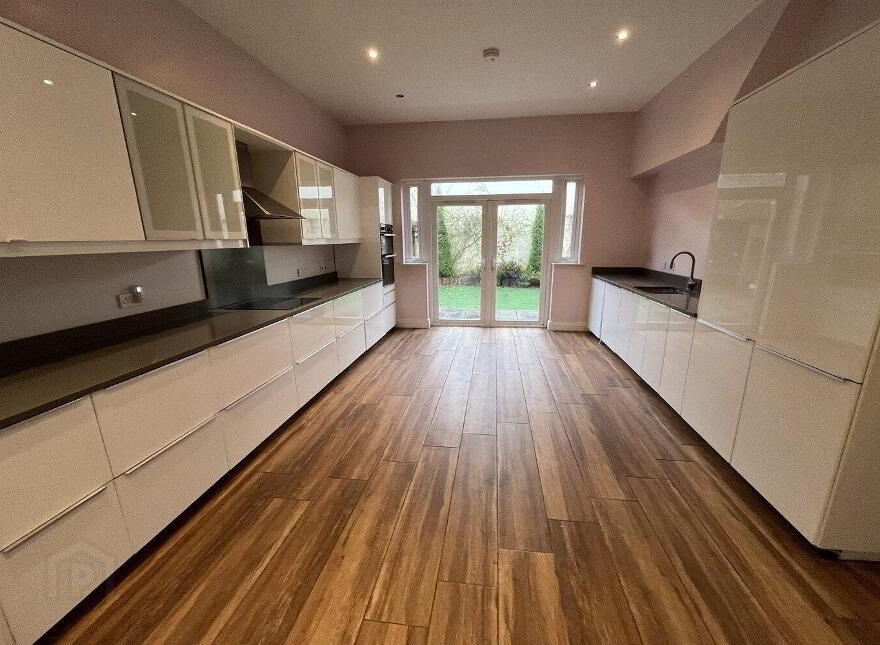 1 Windsor Avenue, Lisburn Road, Belfast, BT9 6EE