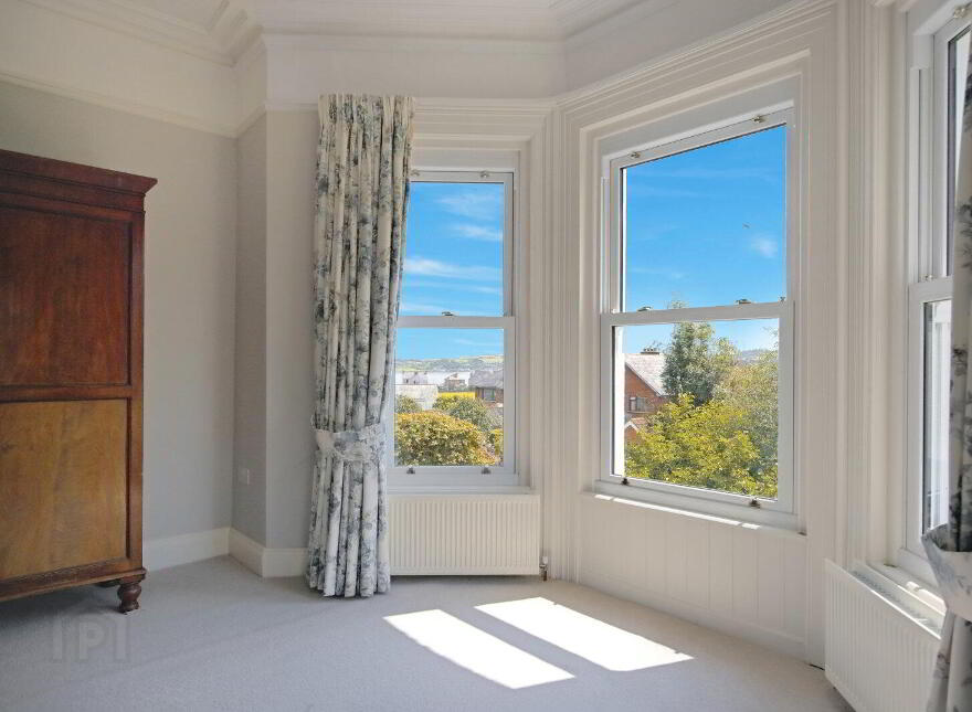 17 Tower Road, Larne, BT40 1AB