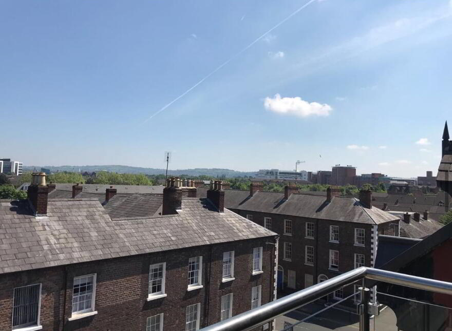 Apt 10, 1 Sussex Place, Belfast, BT2 8AL