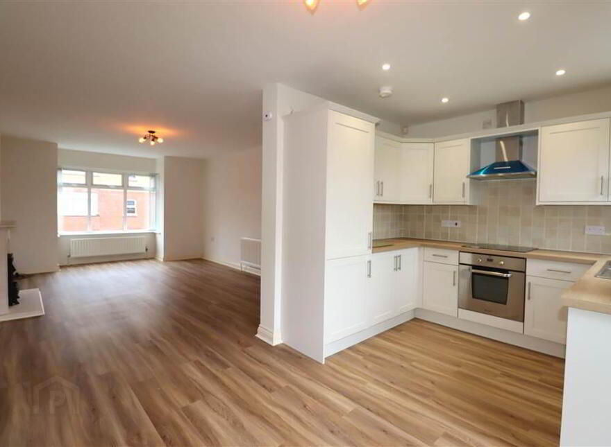 4 Bellevue Manor, Antrim Road, Lisburn, BT28 3NU