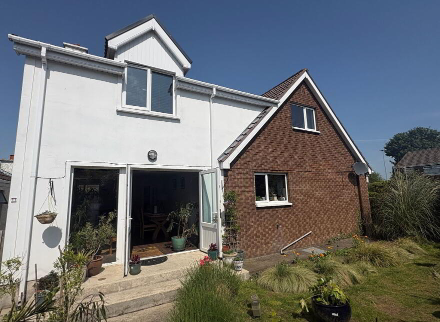 23 Glenside, Strabane, BT82 8PU